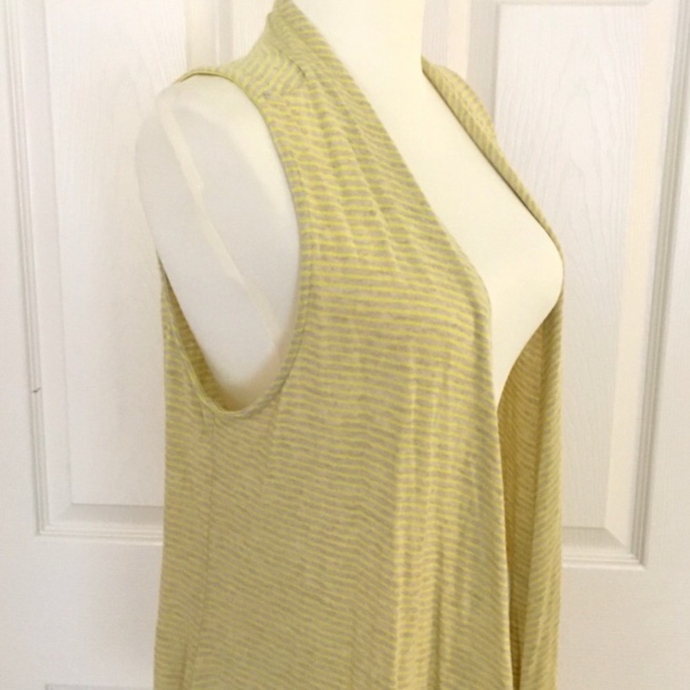 ❌SOLD❌ [Halogen] Womens Striped Sleeveless Duster - Yellow & Gray - Size Medium - Picture 3 of 7